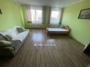 Kiadó 260 m2-es téglalakás Nyíregyháza, Ságvári