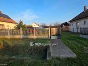 Eladó 35 m2-es építési telek Kaba, kertváros