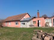 Eladó 100 m2-es családi ház Doba, Falu közepe