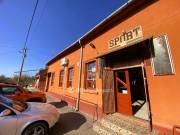 Eladó 200 m2-es üzlet Túrkeve, Kelet-Újváros