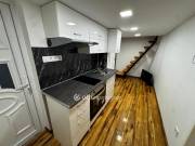 Eladó 20 m2-es téglalakás Budapest VIII. kerület, Blaha Lujza tér
