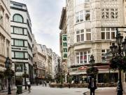 Eladó 92 m2-es téglalakás Budapest V. kerület, Váci utca