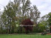 Eladó 3532 m2-es építési telek Balatonőszöd, Focipálya