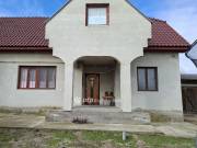 Eladó 220 m2-es ikerház Kiskunmajsa, központhoz közel