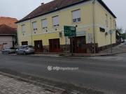 Eladó 115 m2-es üzlet Jászárokszállás, központ