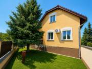 Eladó 160 m2-es családi ház Győrladamér, Hunyadi