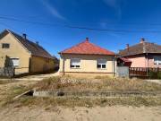 Eladó 107 m2-es családi ház Demecser, Demecser