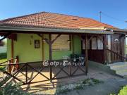 Eladó 70 m2-es családi ház Szabadegyháza, Központ