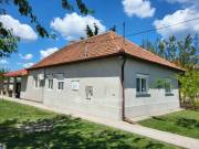 Eladó 117 m2-es családi ház Jászboldogháza, Központhoz közeli