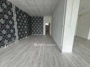 Kiadó 214 m2-es üzlet Nyíregyháza, Belváros