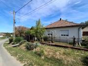 Eladó 108 m2-es családi ház Nagylóc, Csendes