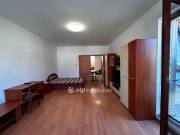 Kiadó 80 m2-es téglalakás Dunaújváros, Központ