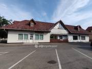 Eladó 105 m2-es üzlet Kiskőrös, Wattay suli