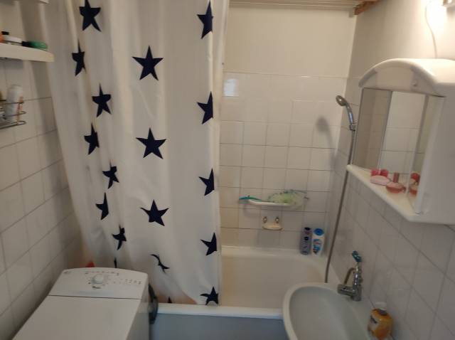 Eladó 39 m2es panellakás Pécs, Németh László utca Pécs, Németh