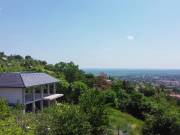 Eladó 180 m2-es családi ház Pomáz