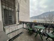 Kiadó 59 m2-es téglalakás Budapest V. kerület