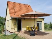 Eladó 92 m2-es nyaraló Szekszárd