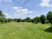 Eladó 700 m2-es építési telek Pázmánd