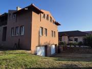Eladó 267 m2-es családi ház Monor