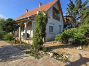 Eladó 140 m2-es családi ház Kecskemét