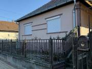 Eladó 80 m2-es családi ház Hangács, Hősök utca