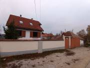 Eladó 180 m2-es családi ház Epöl, Móricz Zsigmond utca