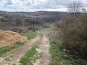 Eladó 1345 m2-es külterületi telek Úny, Cseri-szőlők