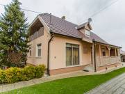 Eladó 160 m2-es családi ház Jászberény
