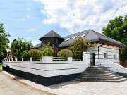 Eladó 309 m2-es családi ház Szigethalom