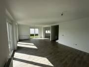 Eladó 120 m2-es téglalakás Pellérd