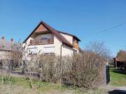 Eladó 130 m2-es családi ház Ászár
