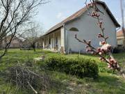 Eladó 90 m2-es családi ház Szabadszállás