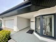Eladó 174 m2-es üzlethelyiség Budaörs