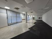 Kiadó 290 m2-es üzlethelyiség Tatabánya, Fő tér