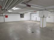 Kiadó 15 m2-es parkoló Pécs