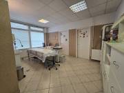 Eladó 35 m2-es intézmény Szeged, Csongrádi sugárút