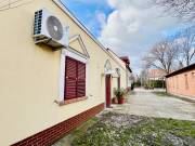 Kiadó 120 m2-es üzlethelyiség Kecskemét, Gázló utca