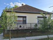 Eladó 60 m2-es családi ház Biharkeresztes, Kolozsvári utca