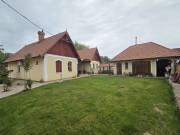 Eladó 110 m2-es családi ház Vezseny