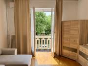 Eladó 43 m2-es téglalakás Budapest V. kerület, Honvéd tér
