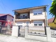Eladó 187 m2-es családi ház Döbrököz