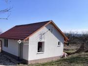 Eladó 40 m2-es nyaraló Tata, Látóhegy
