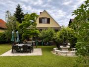 Eladó 180 m2-es családi ház Balatonakali