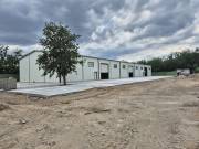 Eladó 960 m2-es ipari ingatlan Csömör