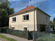 Eladó 150 m2-es családi ház Csatka