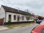 Eladó 130 m2-es családi ház Soltvadkert
