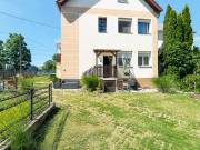 Eladó 117 m2-es házrész Veszprém
