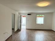 Eladó 80 m2-es téglalakás Szentlőrinckáta, Kossuth Lajos utca