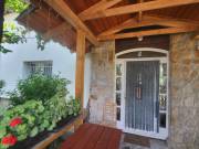 Eladó 205 m2-es családi ház Szentendre