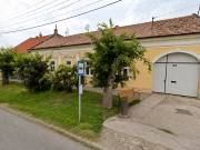 Eladó 79 m2-es téglalakás Pécs